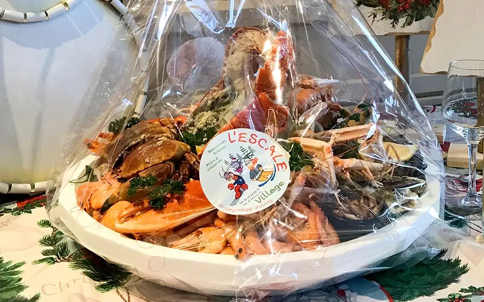 Plateau de fruits de mer pouvant être servi au gîte le champ de père